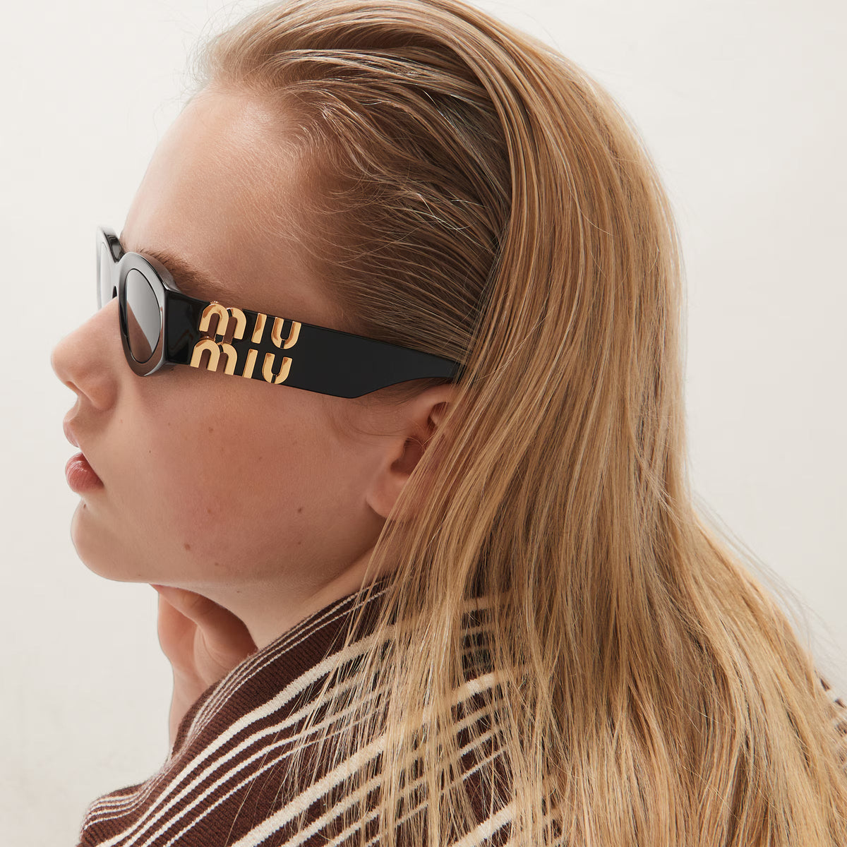 Miu Miu Women MU 11WS Glimpse Oval Black / Slate Grey Sunglasses